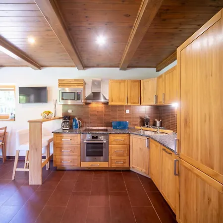 Bila Retreat With Pool By Interhome Prázdninový dům