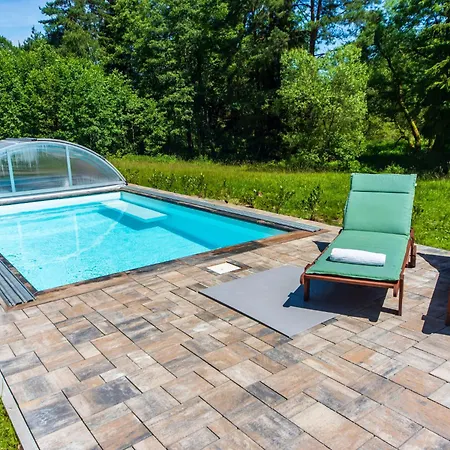 Bila Retreat With Pool By Interhome Prázdninový dům Blazejov