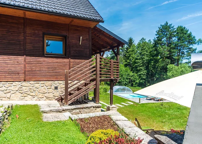 Bila Retreat With Pool By Interhome