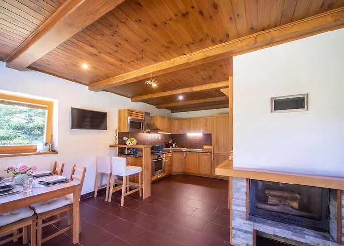 Semesterbostad Bila Retreat With Pool By Interhome